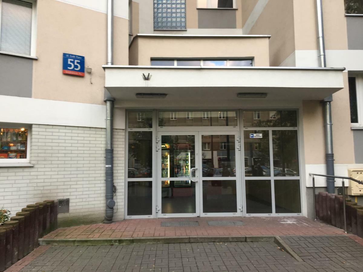 Apartament Emilia Appartamento Varsavia Esterno foto