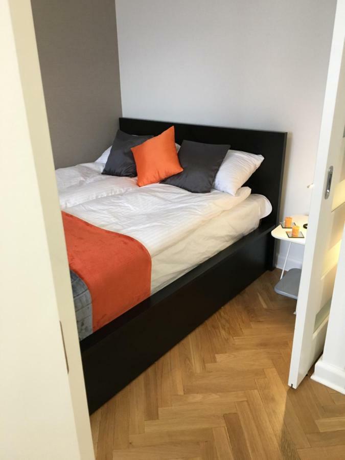 Apartament Emilia Appartamento Varsavia Esterno foto