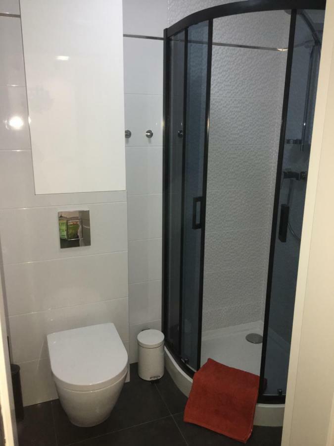 Apartament Emilia Appartamento Varsavia Esterno foto